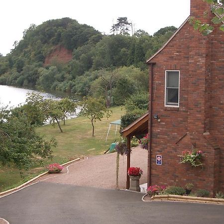 Severnside Bed & Breakfast グレート・マルバーン エクステリア 写真